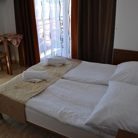 Gosciniec Kaszebe Bed & Breakfast Łeba Exterior foto