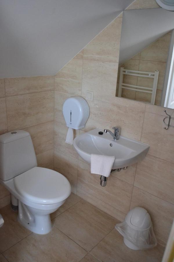 Gosciniec Kaszebe Bed & Breakfast Łeba Cameră foto