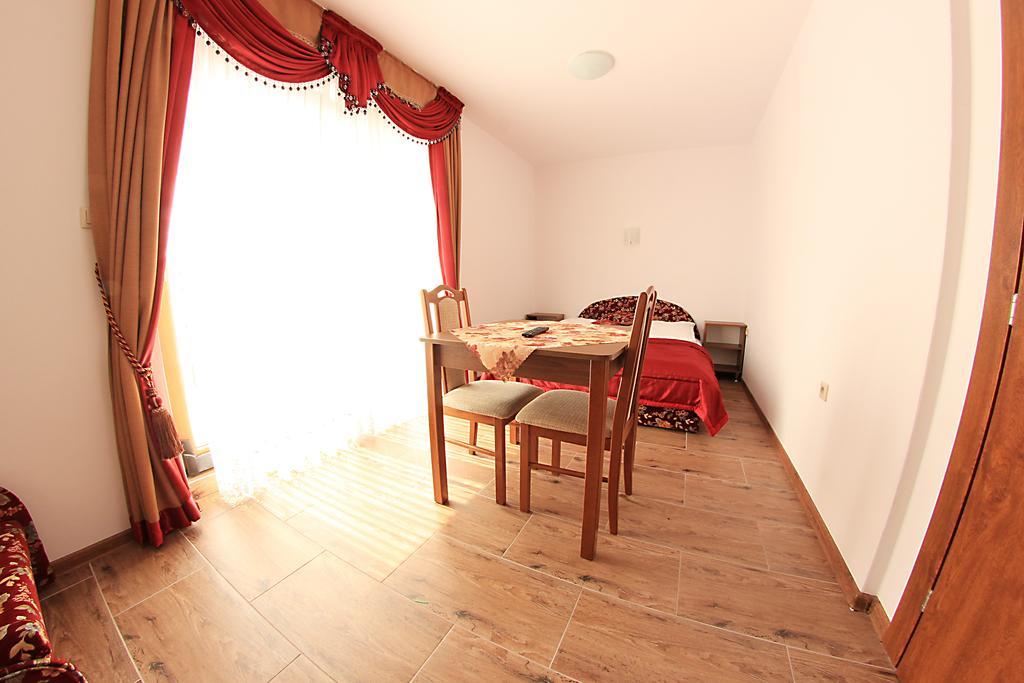Gosciniec Kaszebe Bed & Breakfast Łeba Exterior foto